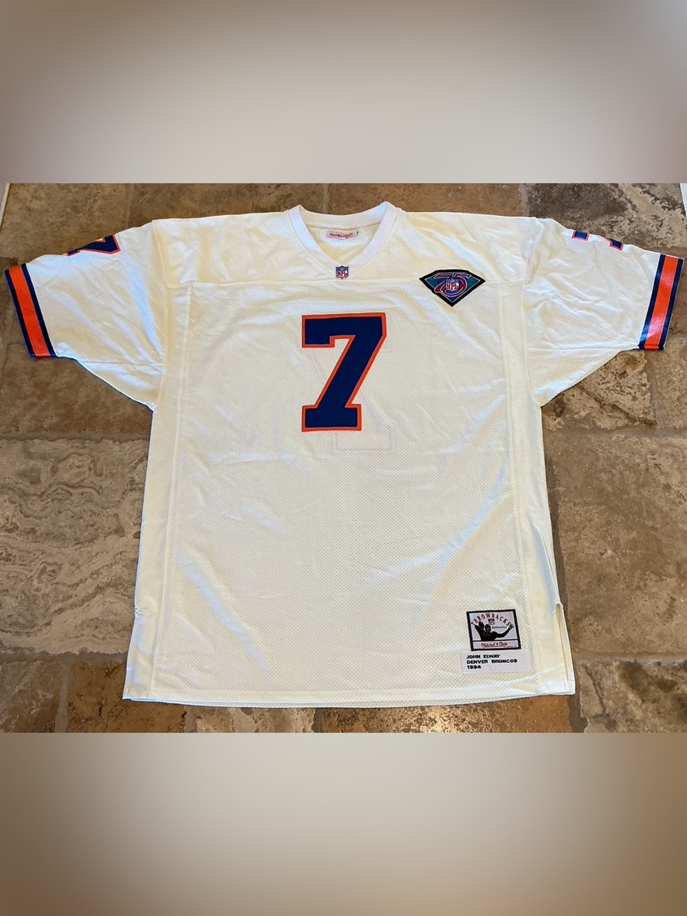 John Elway #7 White Broncos Throwback Jersey - Picture 3 of 3
